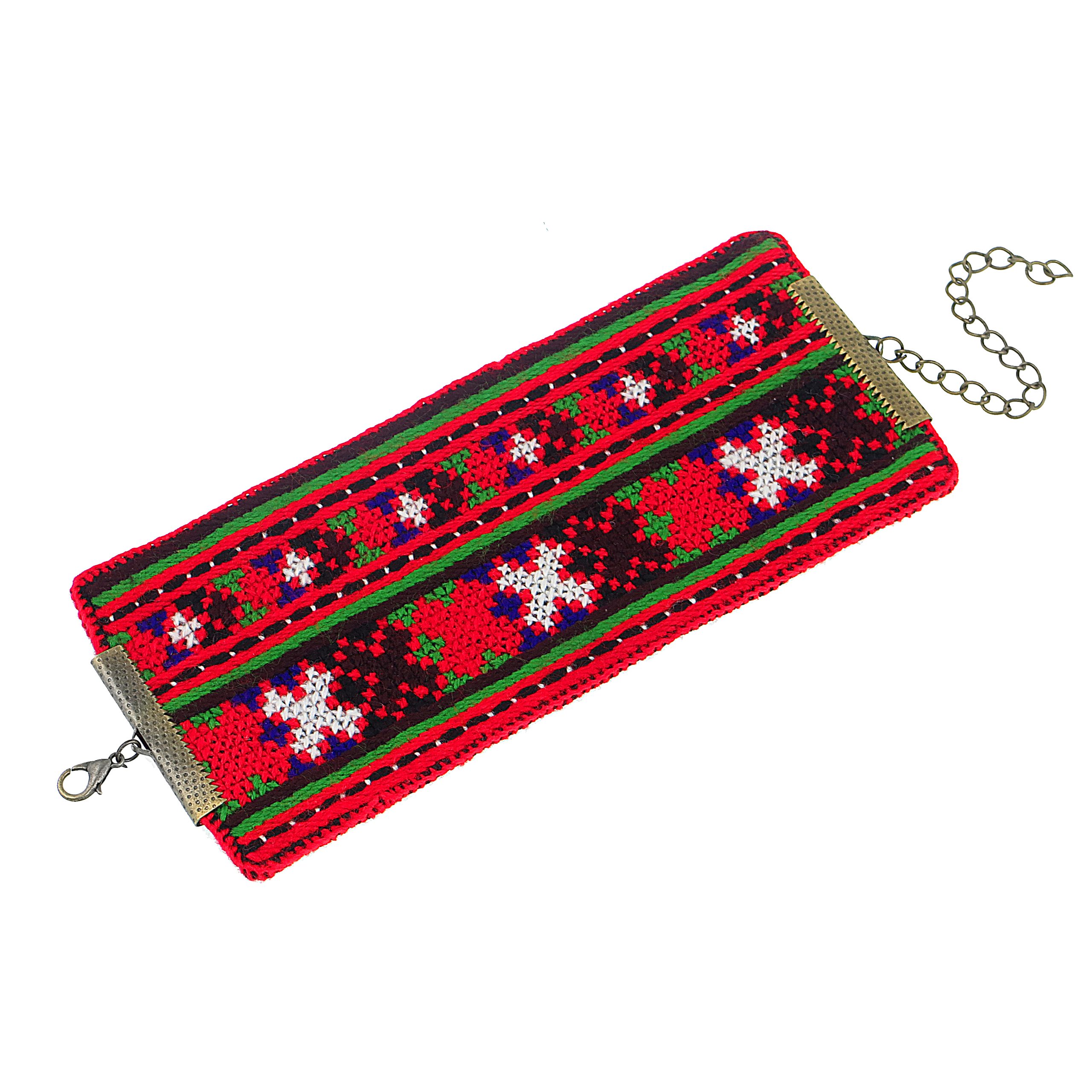 دستبند بلوچیدوزی نقش نای